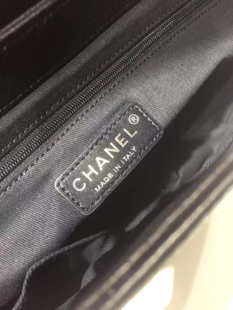 Chanel 19 Bags 4049C-0312