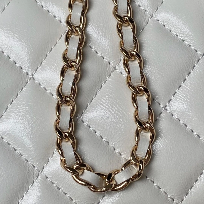 Chanel Cosmetic Bags 4049D-0015