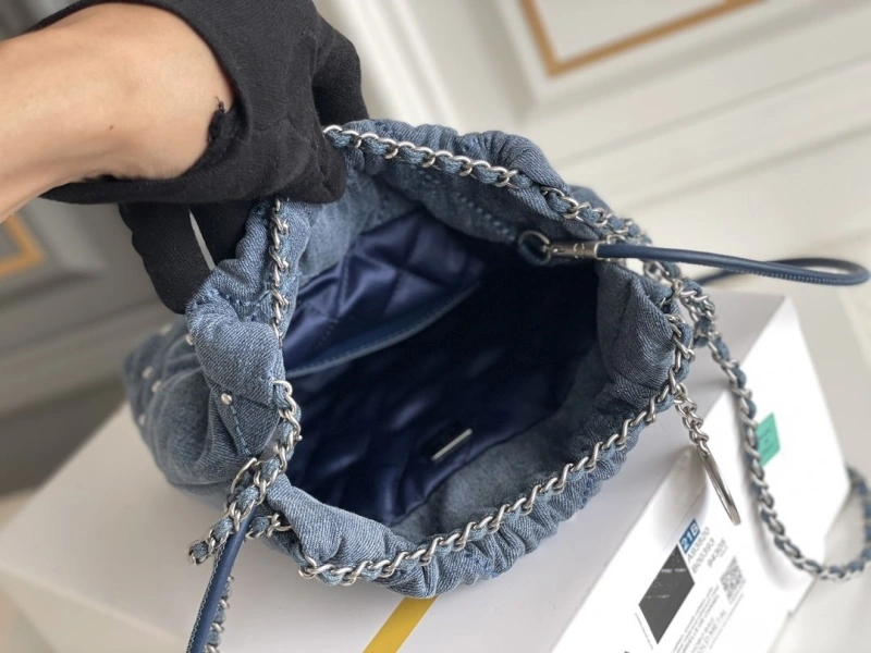 Chanel Shopping Bags 4049D-0037