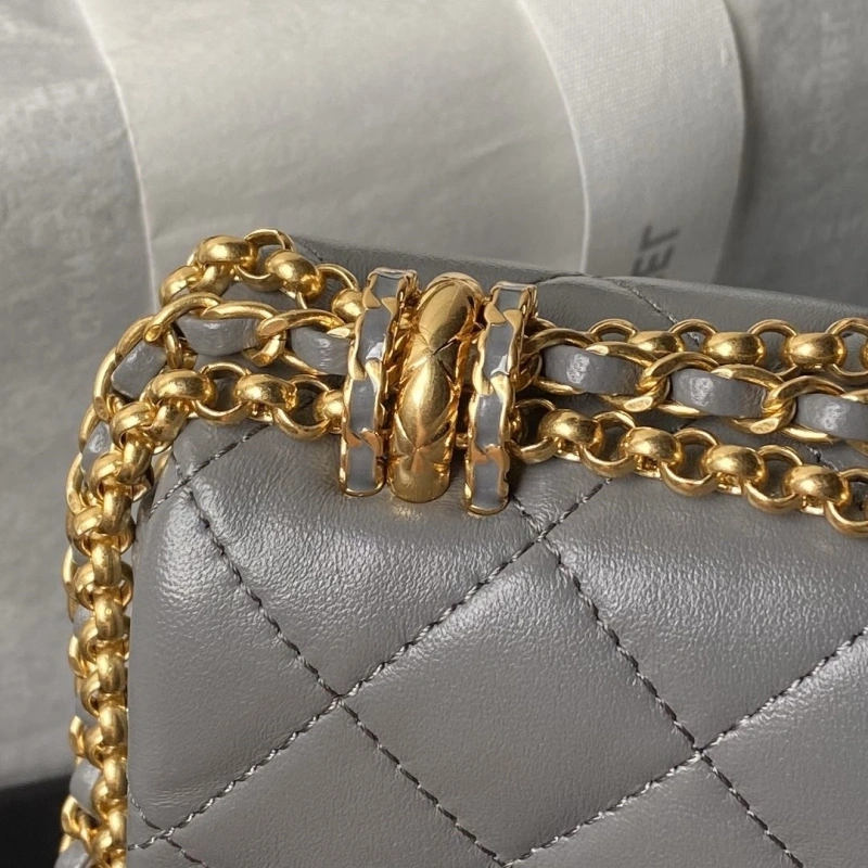 Chanel 19 Bags 4049H-0129