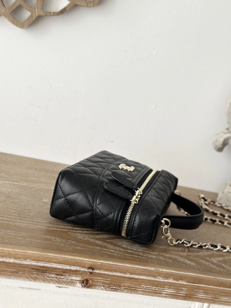 Ch**el cosmetic bags 4049h-0230