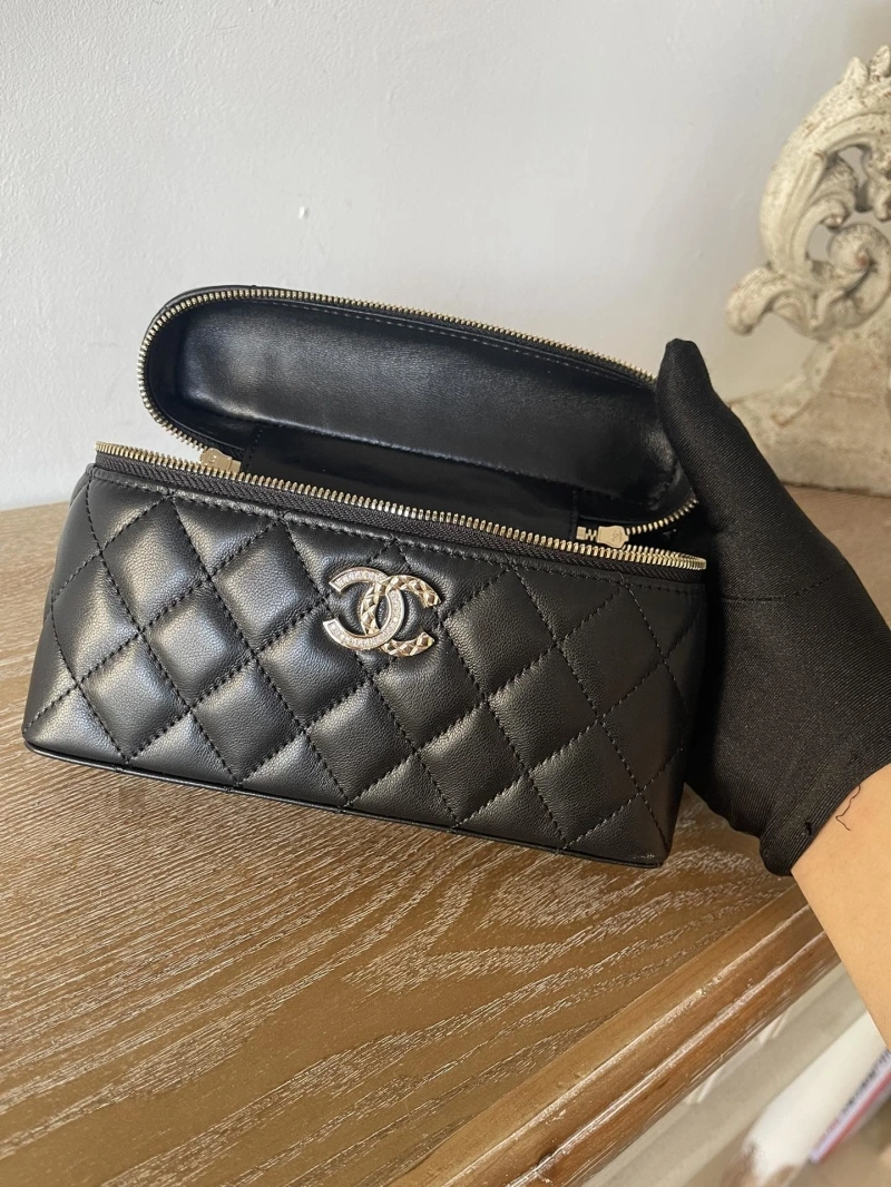Chanel Cosmetic Bags 4049H-0232