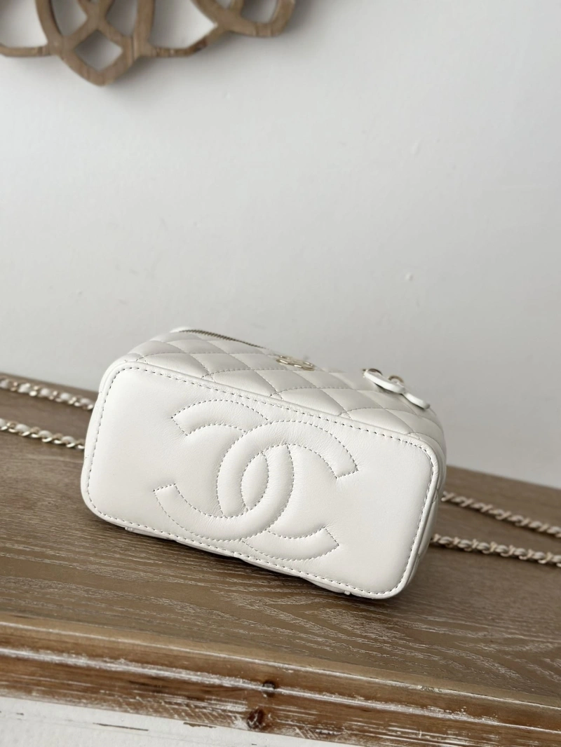 Chanel Cosmetic Bags 4049H-0233