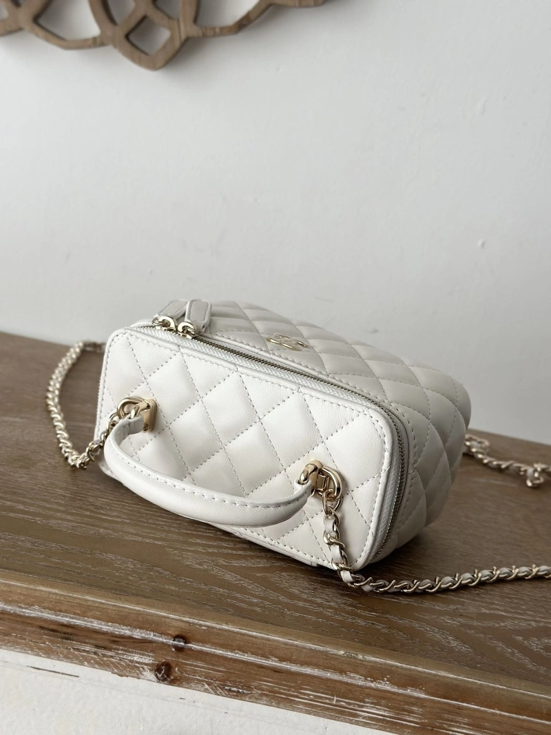 Chanel Cosmetic Bags 4049H-0233