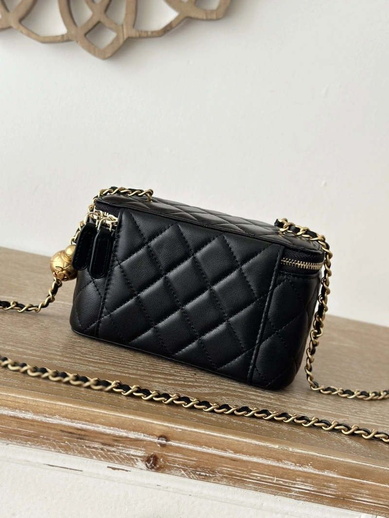 Chanel Cosmetic Bags 4049H-0242