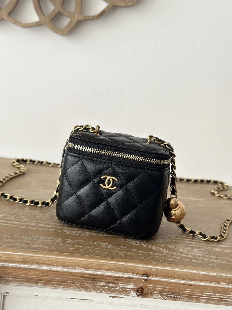 Chanel Cosmetic Bags 4049H-0243