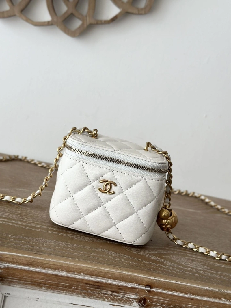 Chanel Cosmetic Bags 4049H-0244