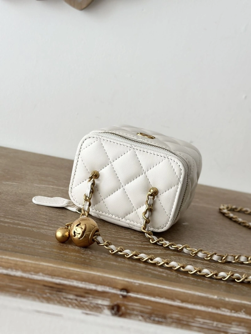 Chanel Cosmetic Bags 4049H-0244