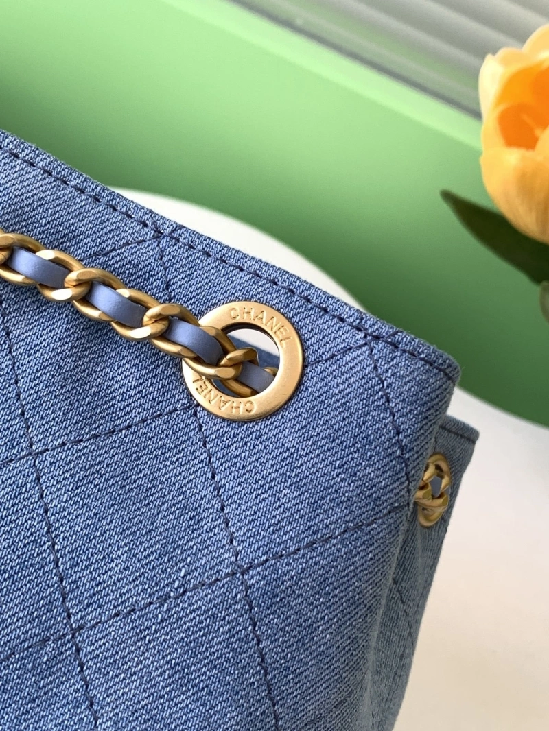 Chanel Backpacks 4049H-0259