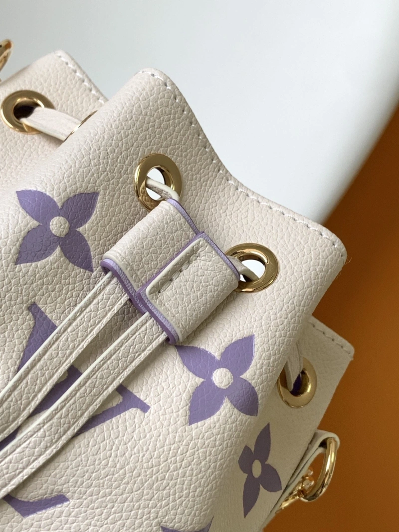 LV Bucket Bags 4056C-0071