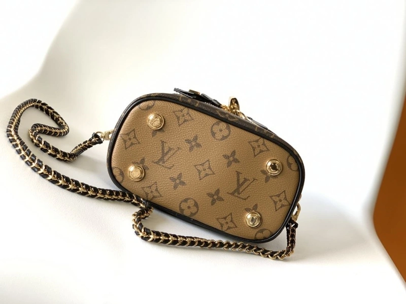 LV Cosmetic Bags 4056C-0074