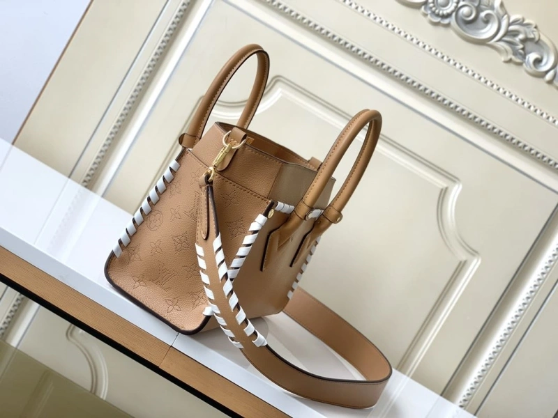 LV Shopping Bags 4056D-0017