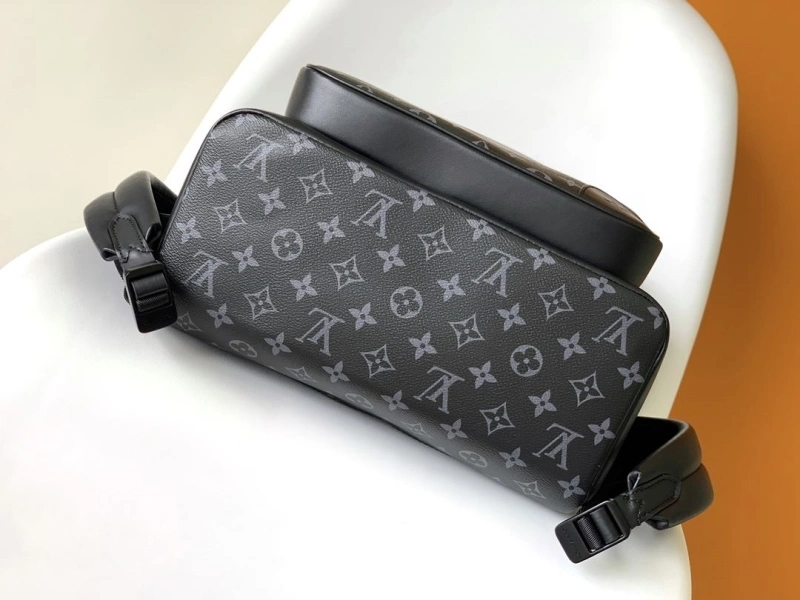LV Backpacks 4056D-0174