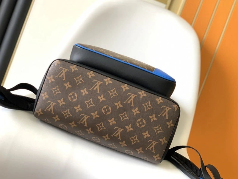 LV Backpacks 4056D-0176