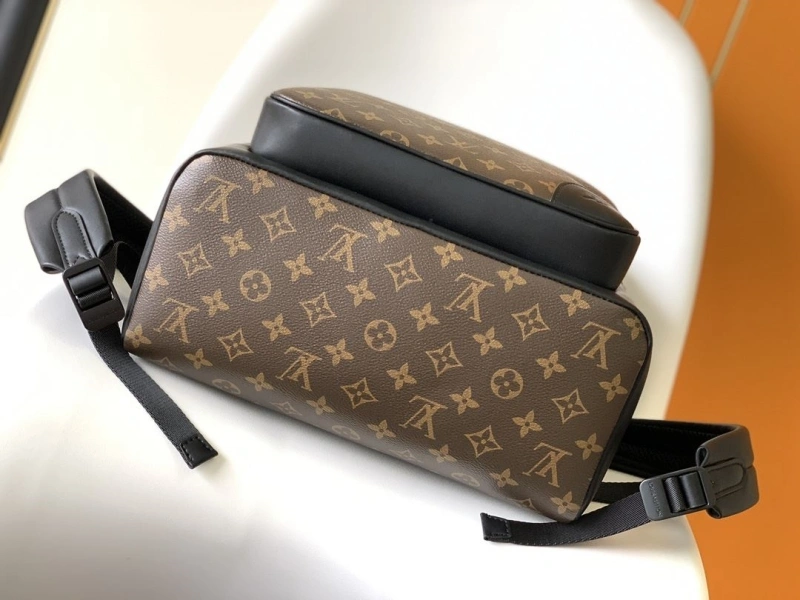 LV Backpacks 4056D-0177