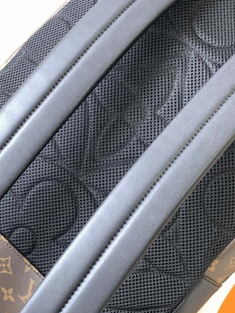 LV Backpacks 4056D-0177