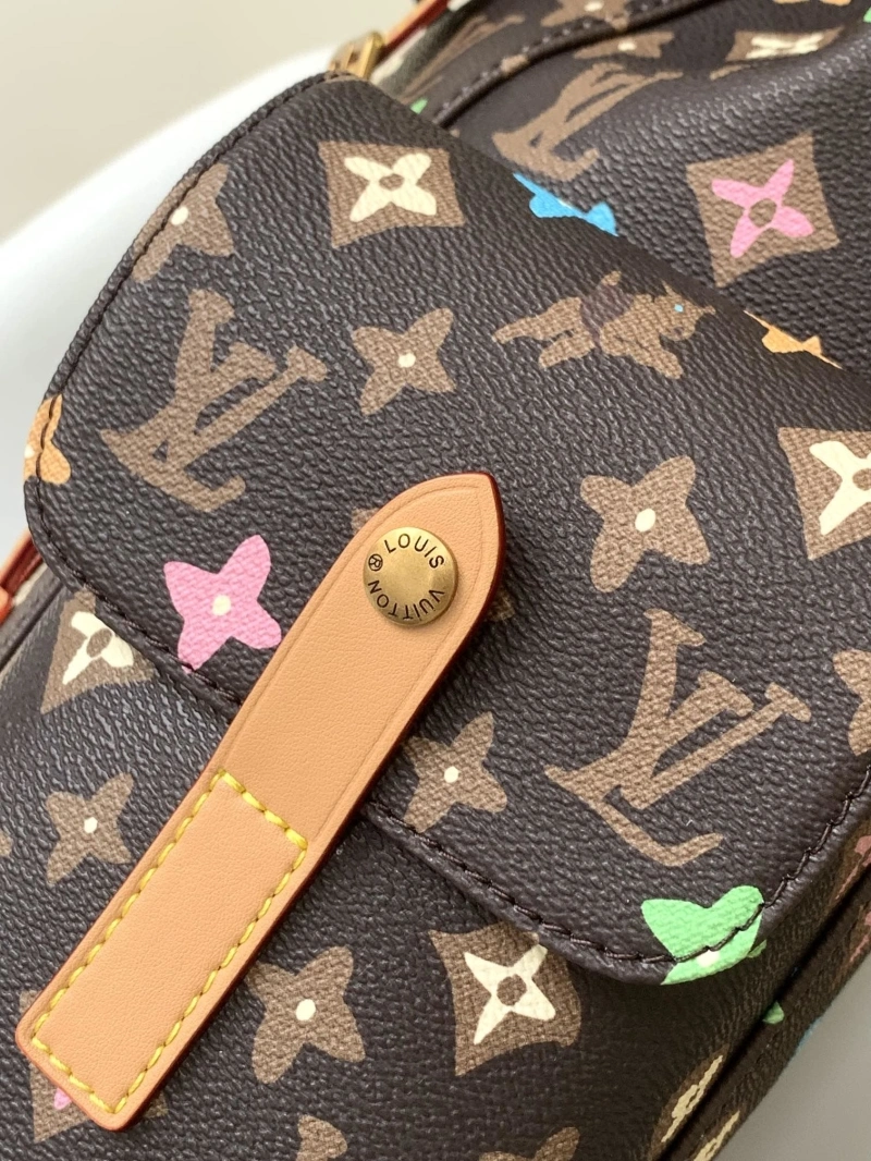 LV Backpacks 4056D-0181