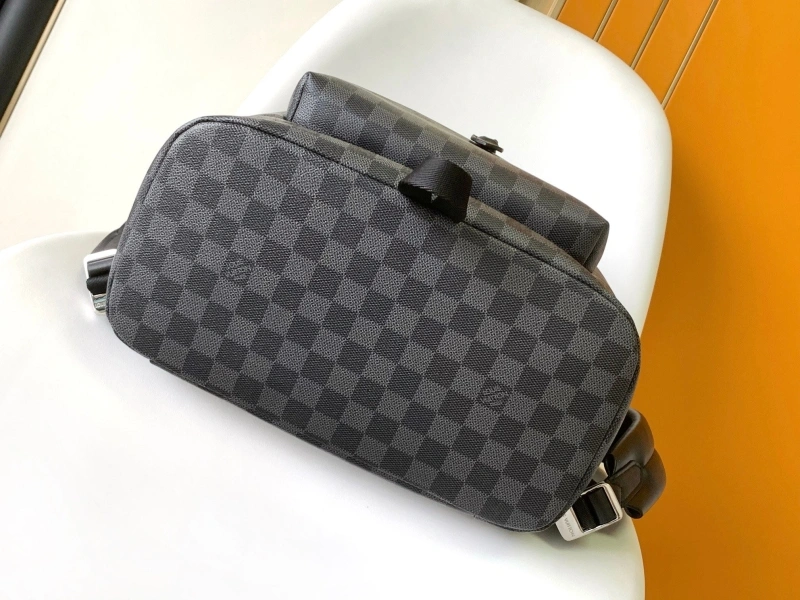 LV Backpacks 4056D-0319