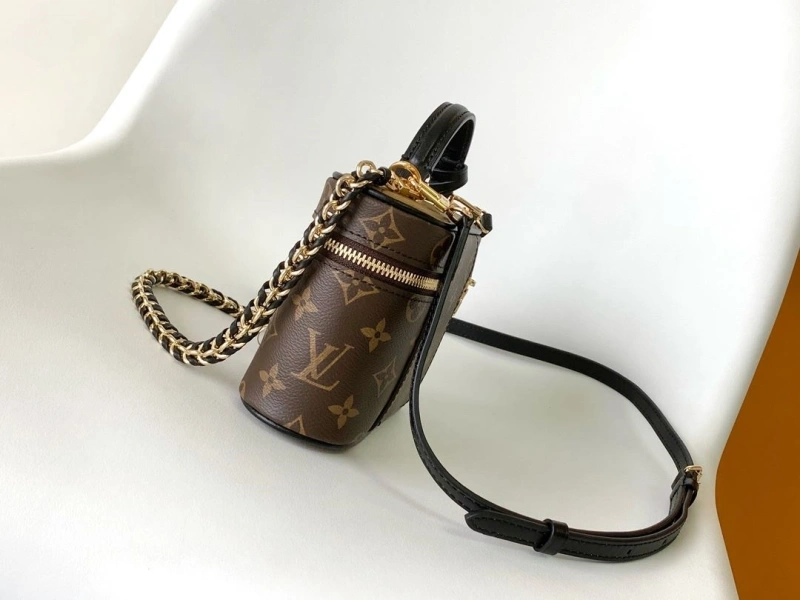 LV Cosmetic Bags 4056D-0417