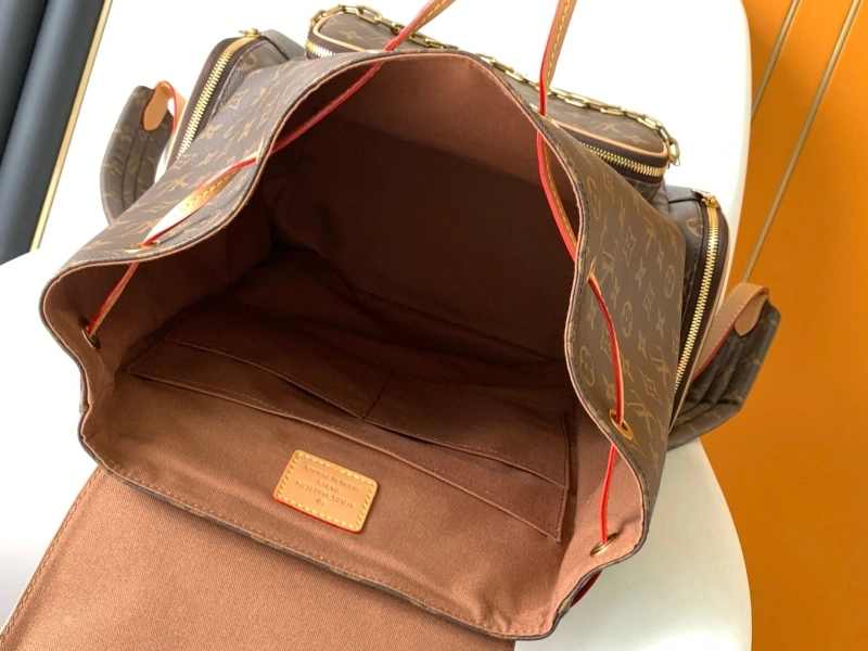 LV Backpacks 4056D-0443