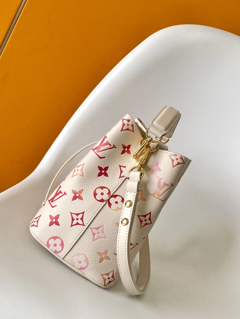 LV Bucket Bags 4056F-0082