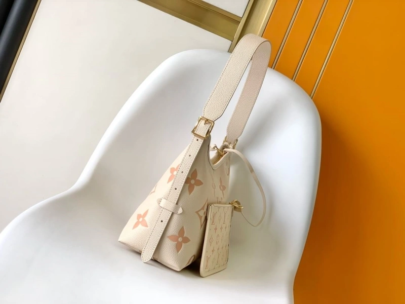 LV Shopping Bags 4056F-0112