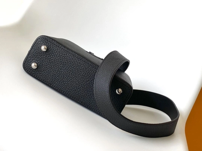 LV Capucines Bags 4056F-0173