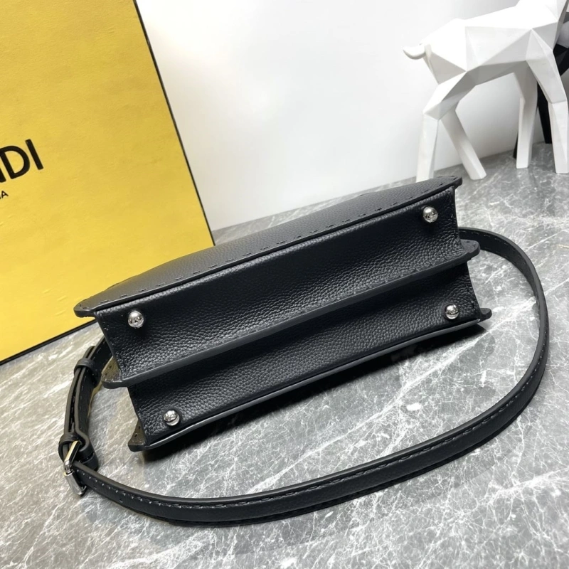 Fendi Top Handle Bags 4081-0044