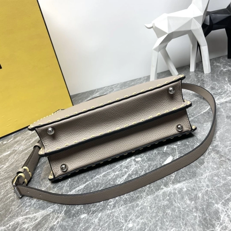 Fendi Top Handle Bags 4081-0046