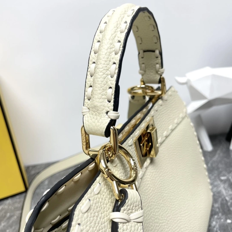 Fendi Top Handle Bags 4081-0049