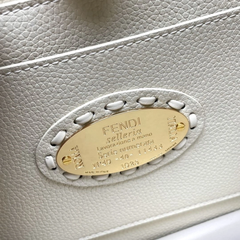 Fendi Top Handle Bags 4081-0049