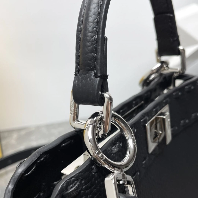 Fendi Top Handle Bags 4081-0051