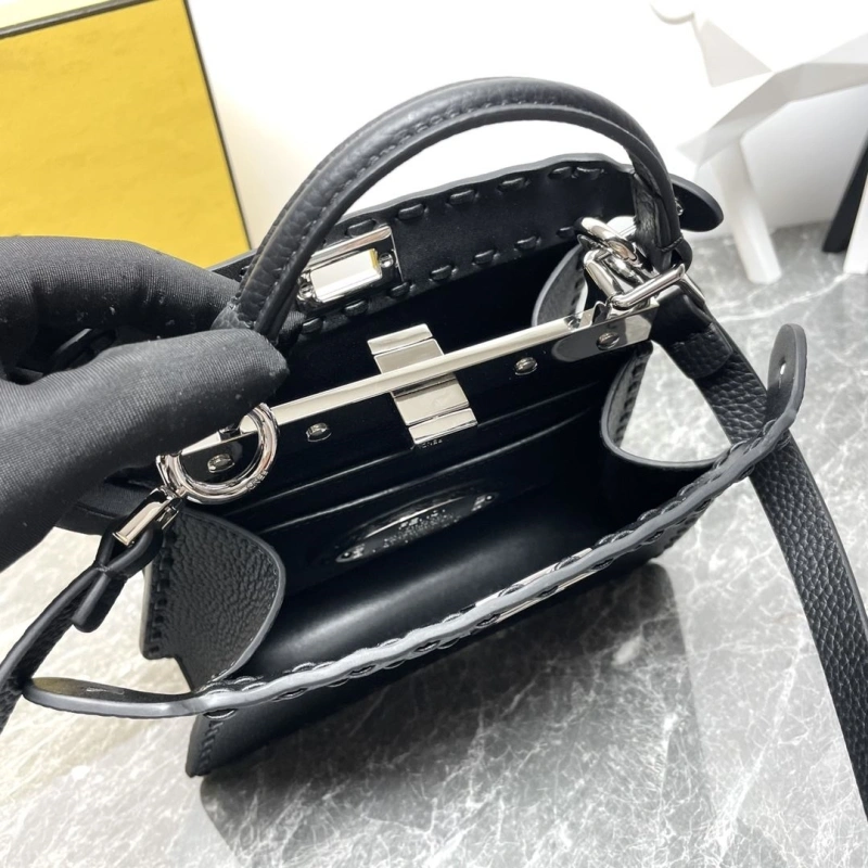 Fendi Top Handle Bags 4081-0051