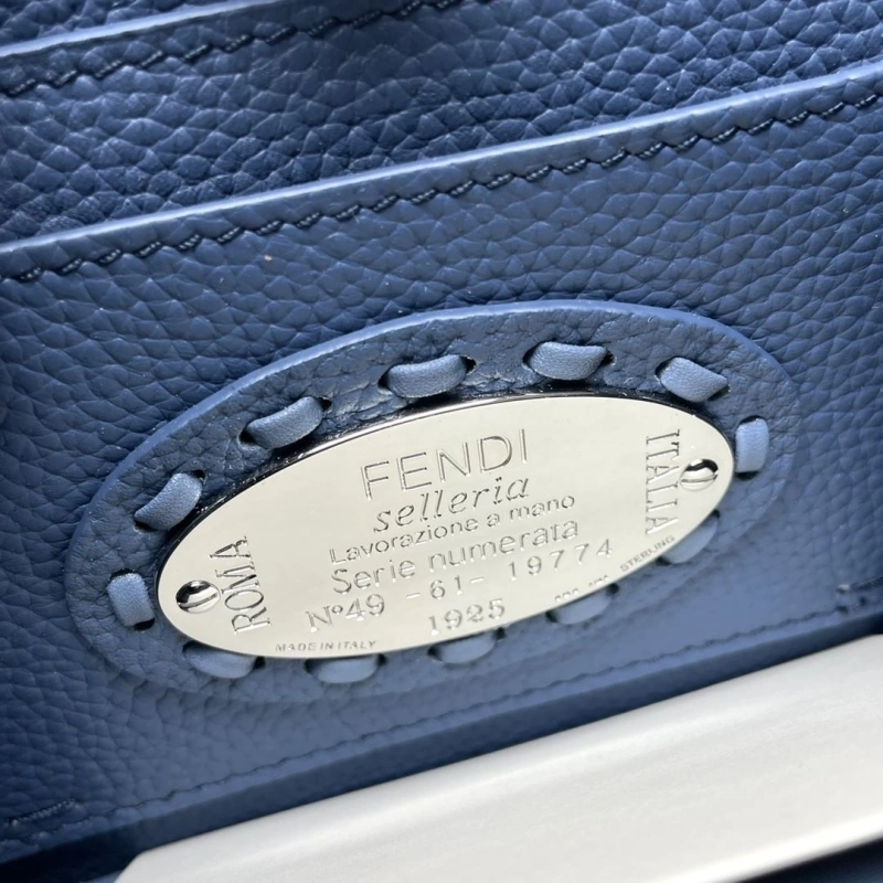 Fendi Top Handle Bags 4081-0056