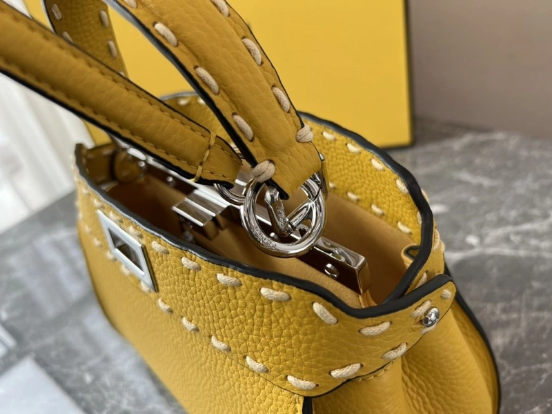 Fendi Top Handle Bags 4081-0062