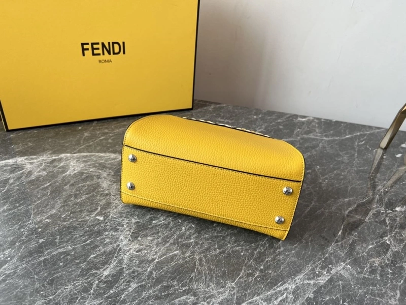Fendi Top Handle Bags 4081-0062