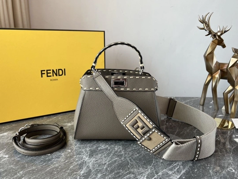Fendi Top Handle Bags 4081-0065