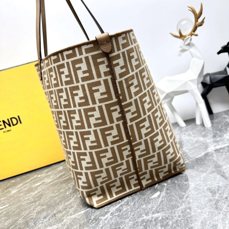 Fendi Shopping Bags 4081-0068