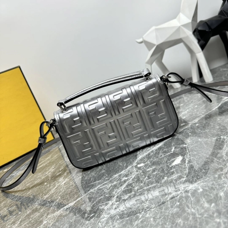 Fendi Baguette Bags 4081-0070