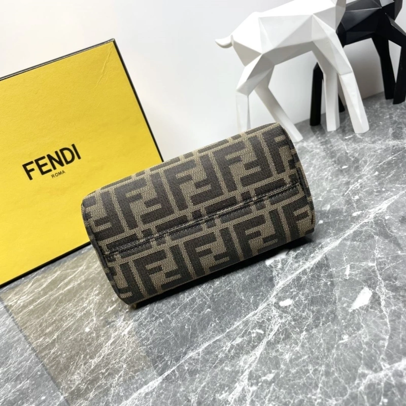 Fendi Cluth Bags 4081-0076