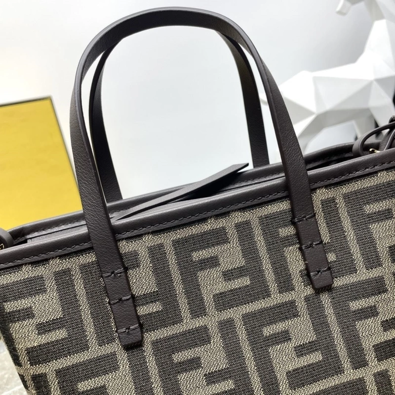 Fendi Shopping Bags 4081-0079