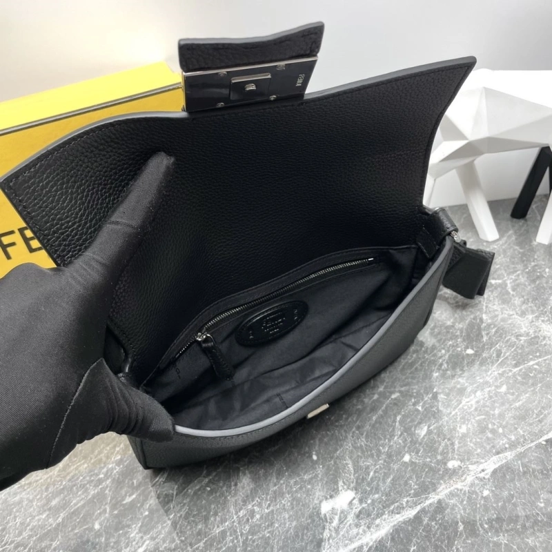 Fendi Satchel Bags 4081-0083