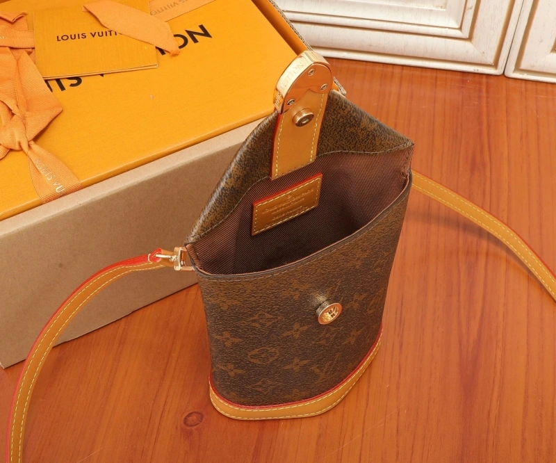LV Satchel bags 4081-0556