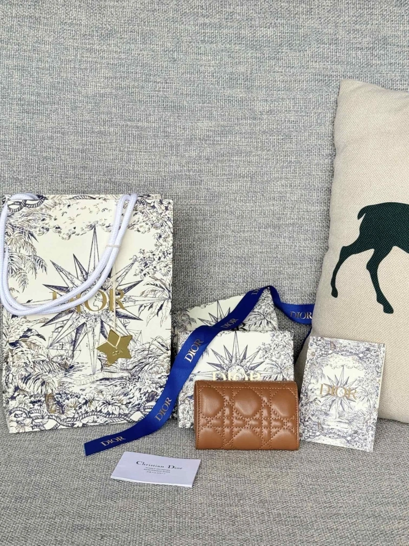 D10r wallets 4081-0636