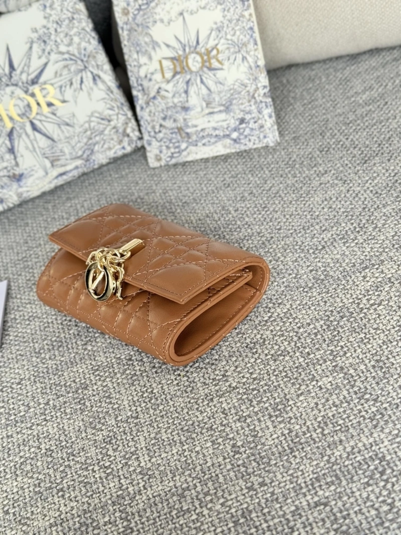 D10r wallets 4081-0636