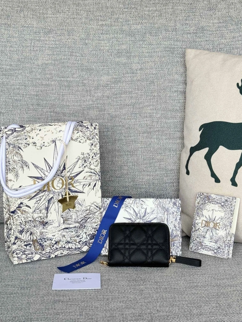 D10r wallets 4081-0649