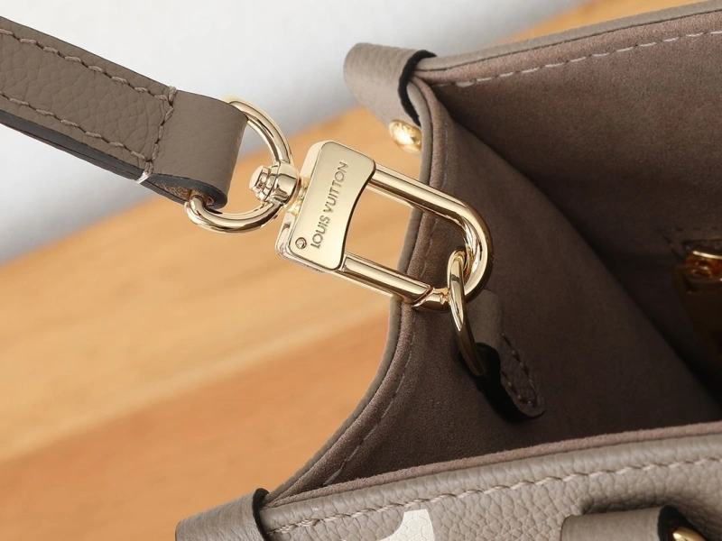 LV Shopping Bags 4081-0888