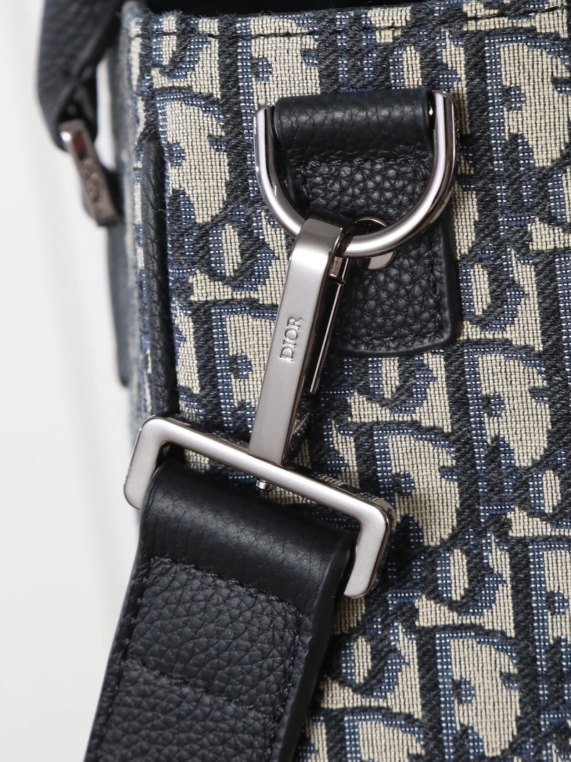 Dior Top Handle Bags 4081-0977