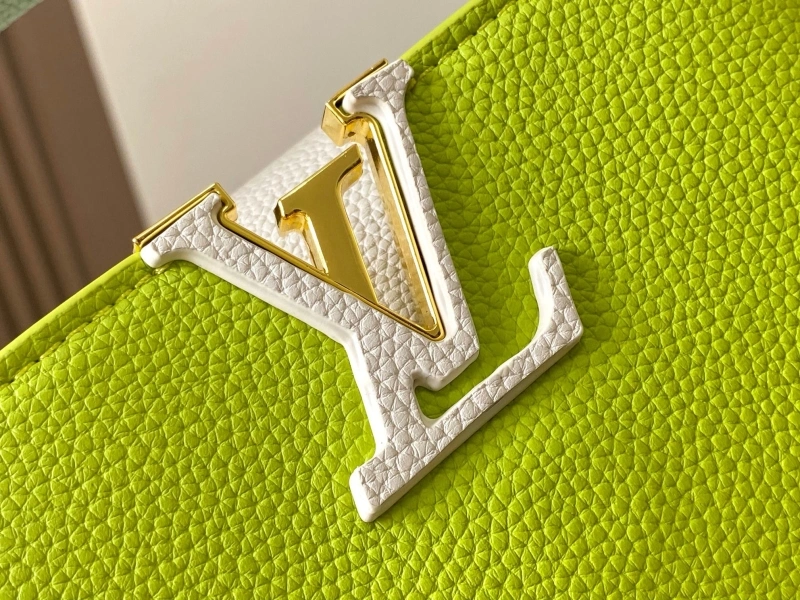 LV Capucines Bags 4081B-0245