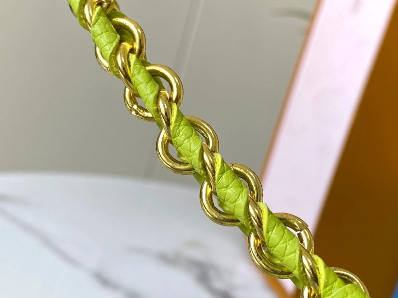 LV Capucines Bags 4081B-0245